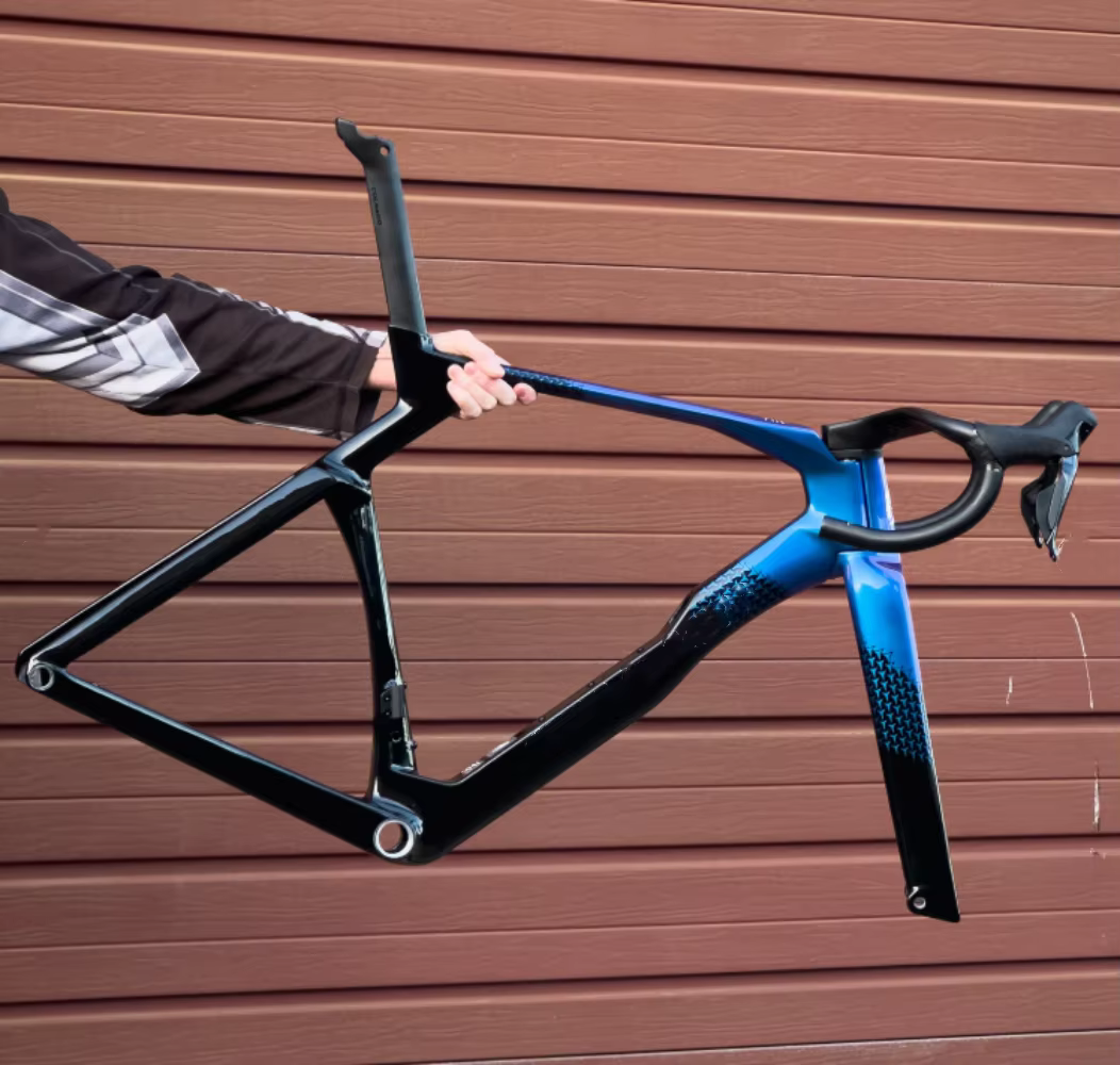 Nouveau cadre de vélo de route Y1RS en carbone, boîtier de pédalier BSA 68mm, guidon à passage inter