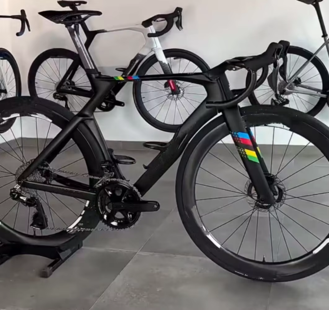 Nouveau cadre de vélo de route en fibre de carbone Y1RS 2026 avec frein à disque et guidon aile de m