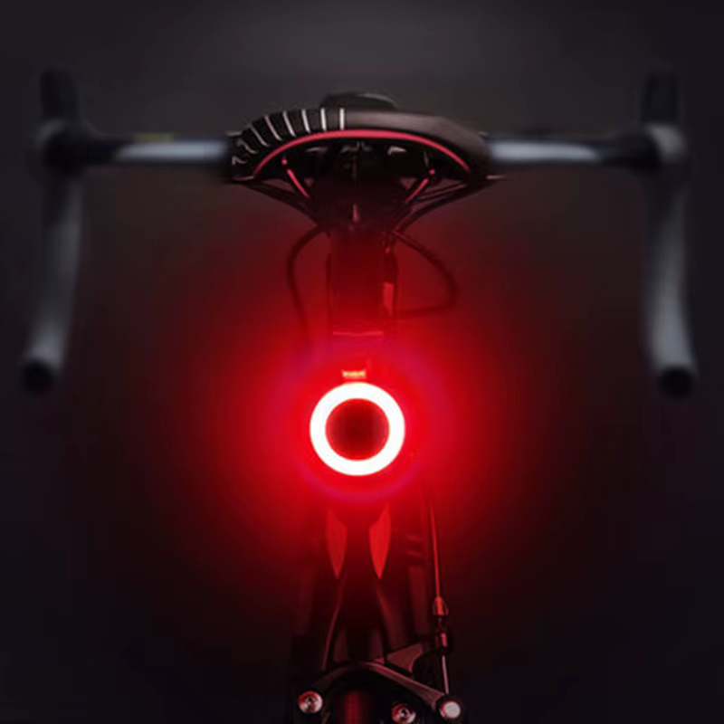 Feu arrière de vélo, lampe de cyclisme, Modes d'éclairage multiples, Flash Led Rechargeable par USB,