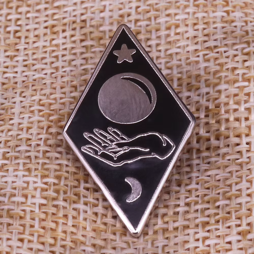 Broche Gothique en Émail Dur, Broche d'Halloween, Triple Lune, Danemark ge Wicca, Accessoires Occult