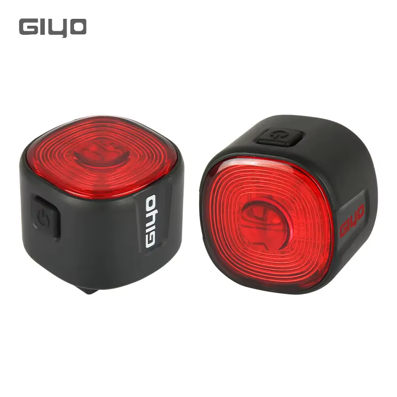 Feu arrière intelligent de vélo Giyo avec freinage intégré, étanche IP66, 6 modes d'éclairage, haute