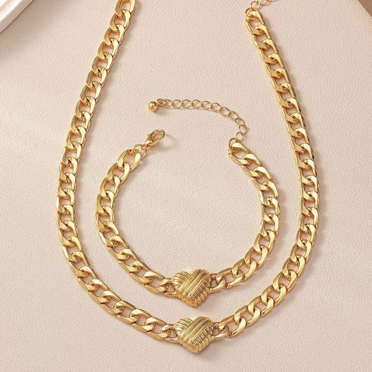 Accessoires de mode - Style rétro polyvalent - Ensemble collier et bracelet en forme de cœur simple 