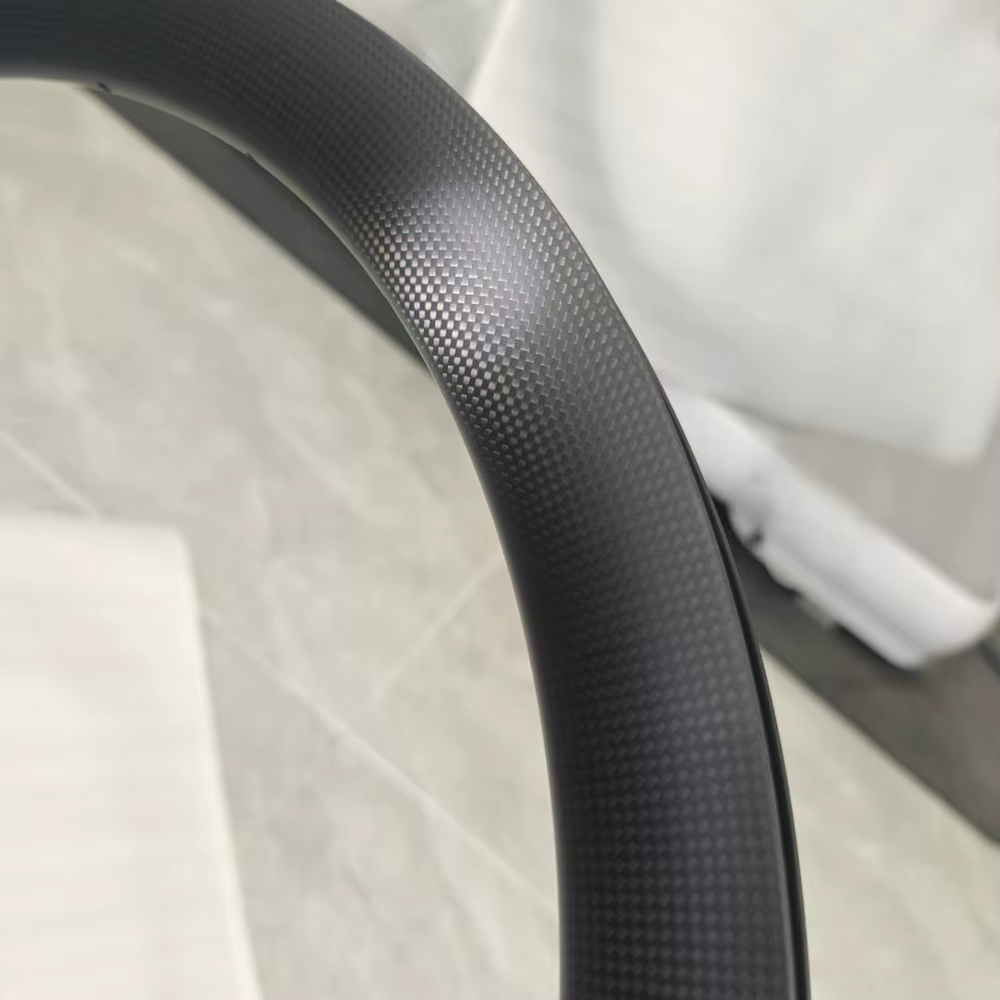 Roues en carbone tubeless pour vélo de route/VTT, frein sur jante/frein à disque, finition UD mate/b