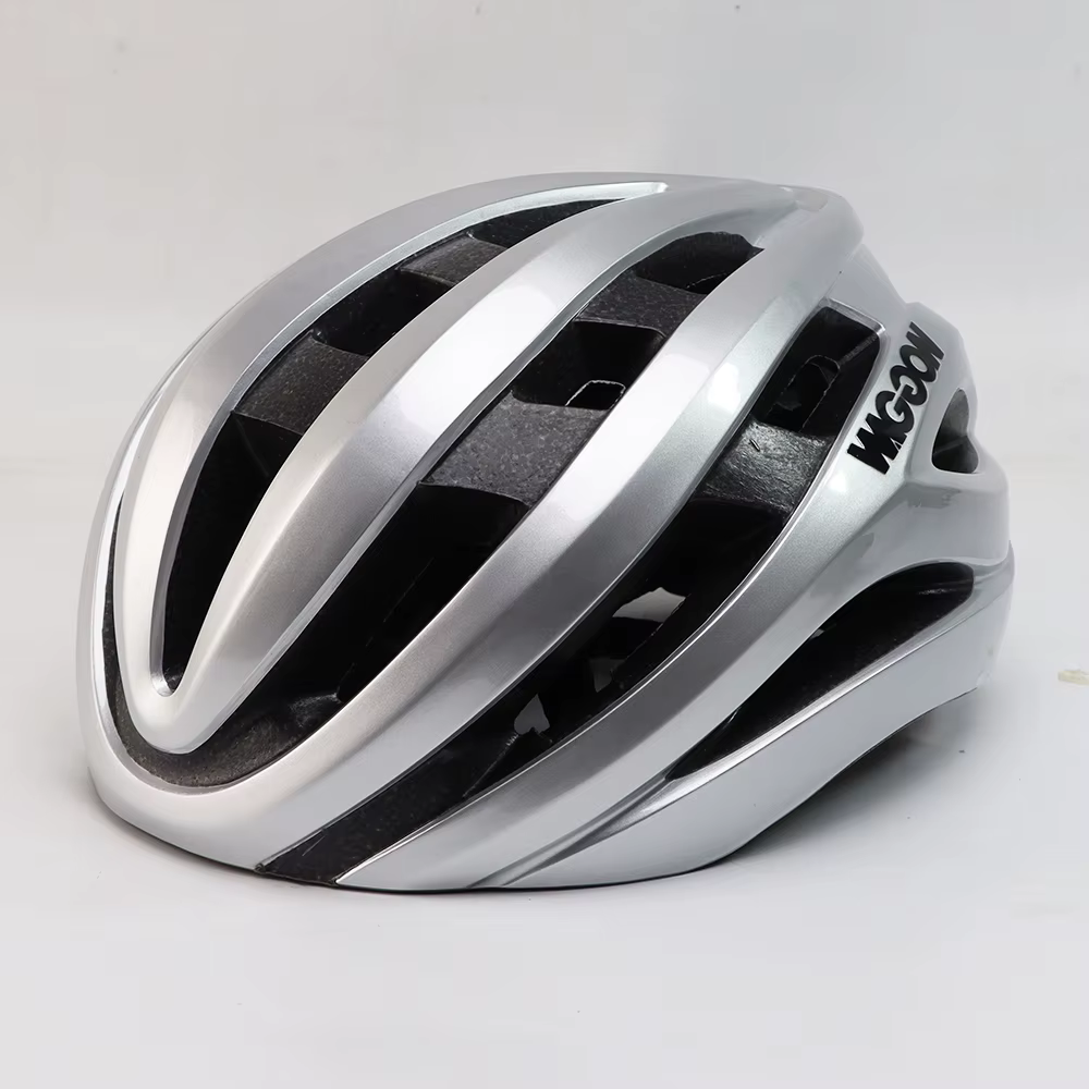 Casque de cyclisme Ventilation d'air casquettes de vélo ultralégères Protection de sécurité hommes f