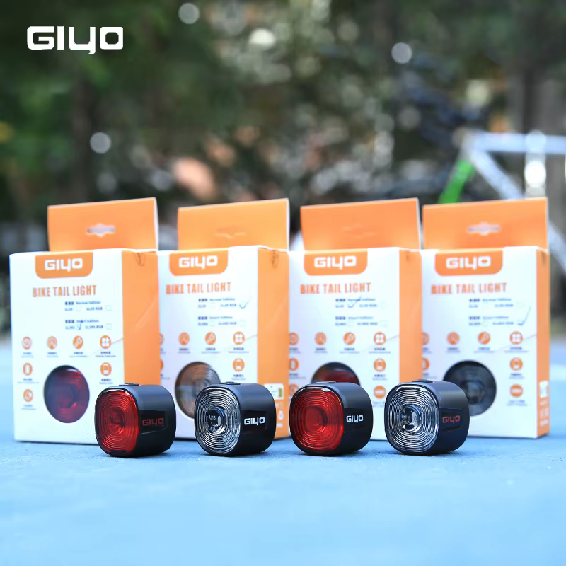 Feu arrière intelligent de vélo Giyo avec freinage intégré, étanche IP66, 6 modes d'éclairage, haute