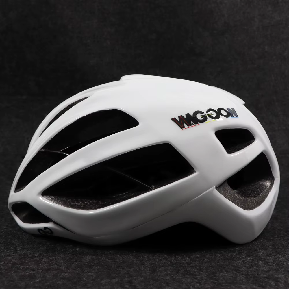 Casque de vélo de route taille M L italie casque de vélo vtt hommes équipement de cyclisme casquette