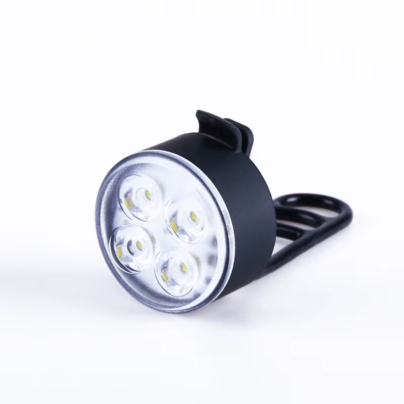 Feu de vélo avant arrière lampe à LED de cyclisme lampe de poche rechargée lumière de vélo Rechargea
