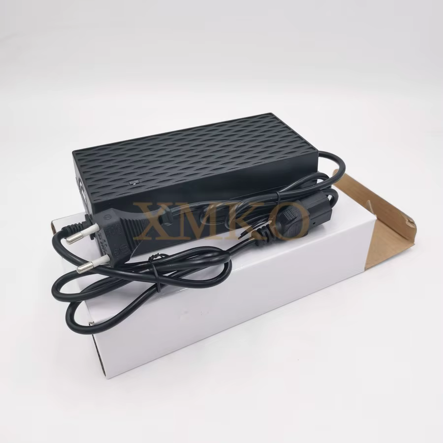 Citycoco Scooter électrique chargeur de batterie alimentation 60V 2A Scooter électrique norme europé