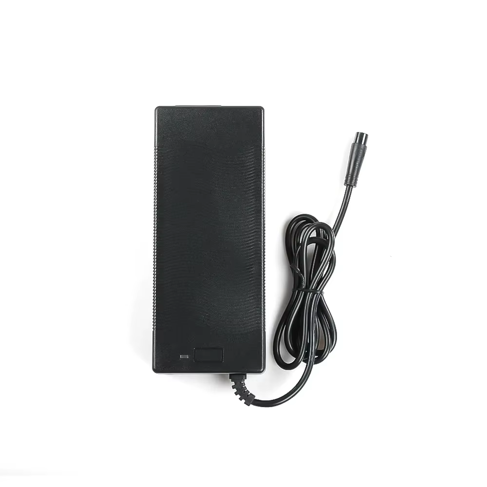 Chargeur Cyrusher pour vélo électrique Kuattro/Ranger/Trax/Ovia/Montta/Kommoda2.0