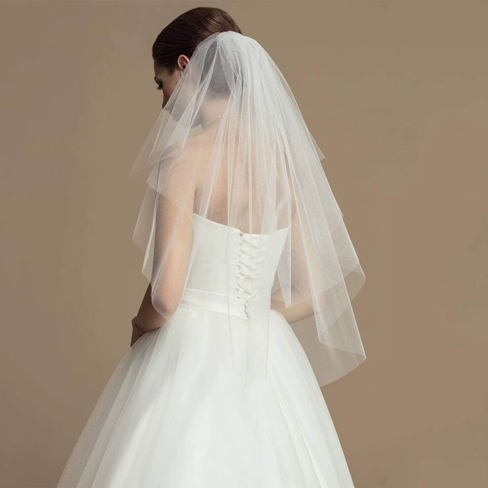 Voile de Mariage à 2 Niveaux en Tulle Court pour Patients du Bout des Doigts, avec Peigne et Bord Dé