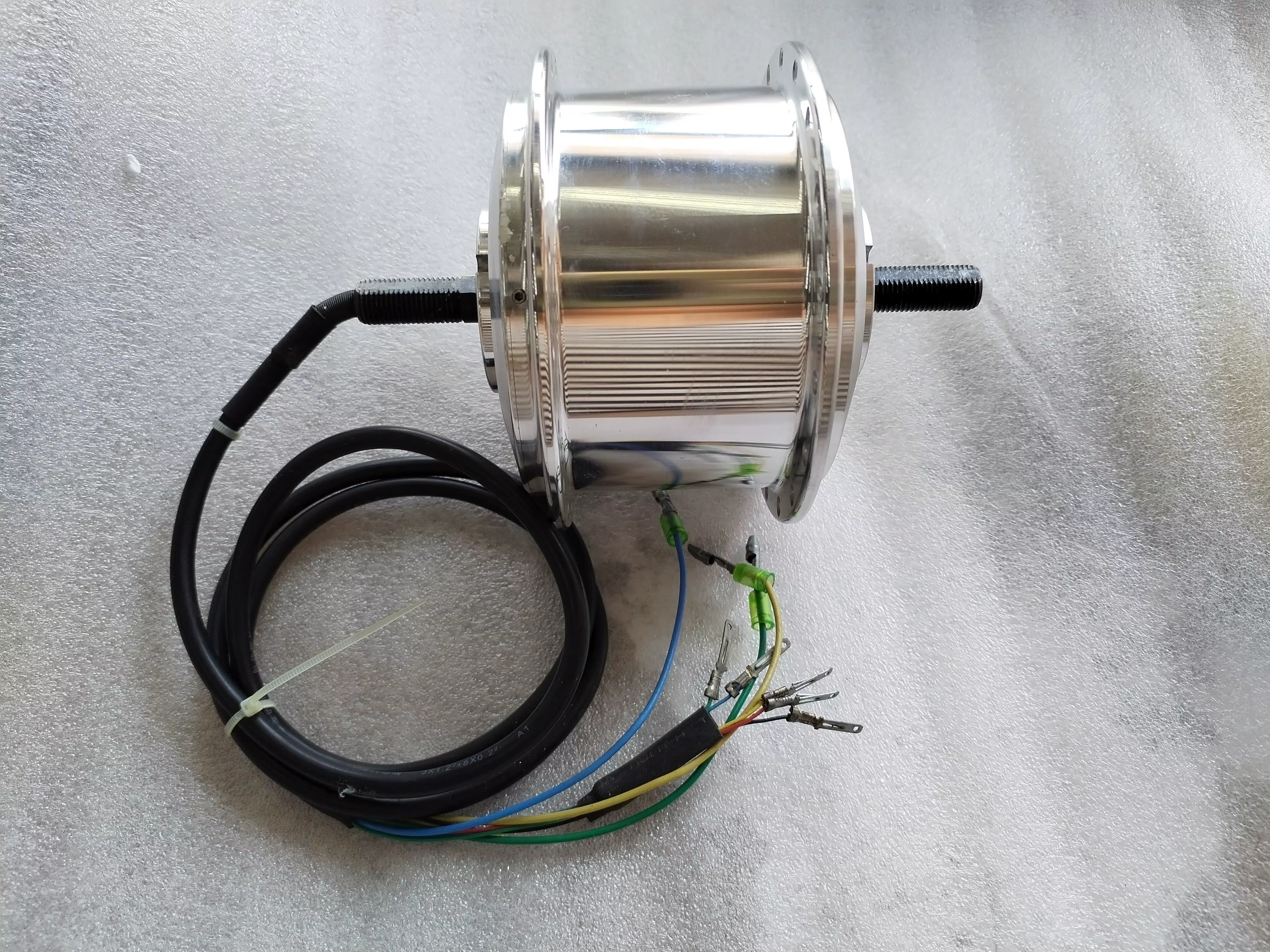 R300 Electric Bicycle Motor 36V Front Wheel Drive Motor with 36 Spoke Holes 100mm Fork Opening for E