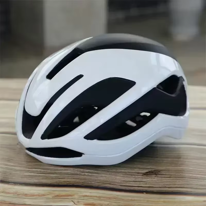 Casque de vélo de course professionnel pour hommes et femmes, casque de cyclisme TT pour contre-la-m