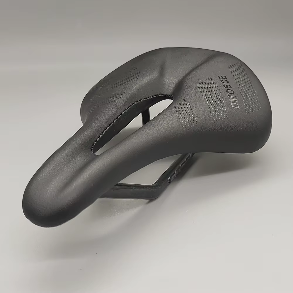 Selle entièrement en carbone pour VTT et route, 243✖Selle de vélo en cuir super légère, coussins en 