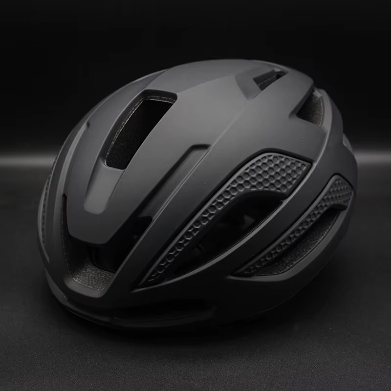Casque de cyclisme aérodynamique pour homme et femme, idéal pour le contre-la-montre, la course sur 