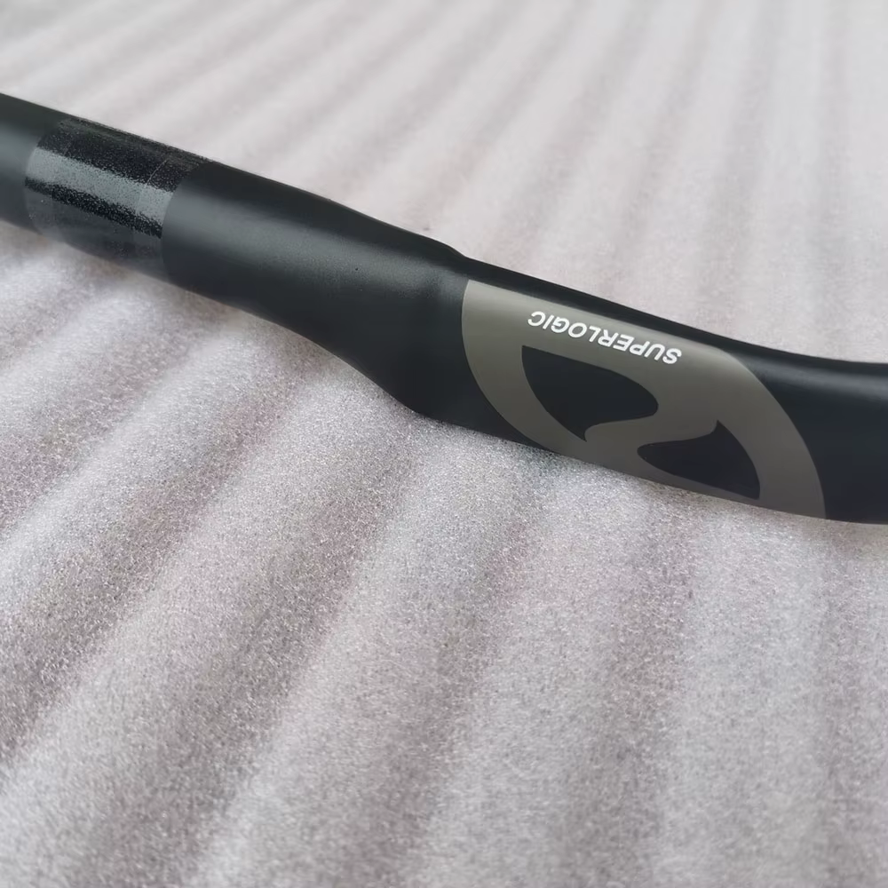 Guidon de vélo de route en carbone T800