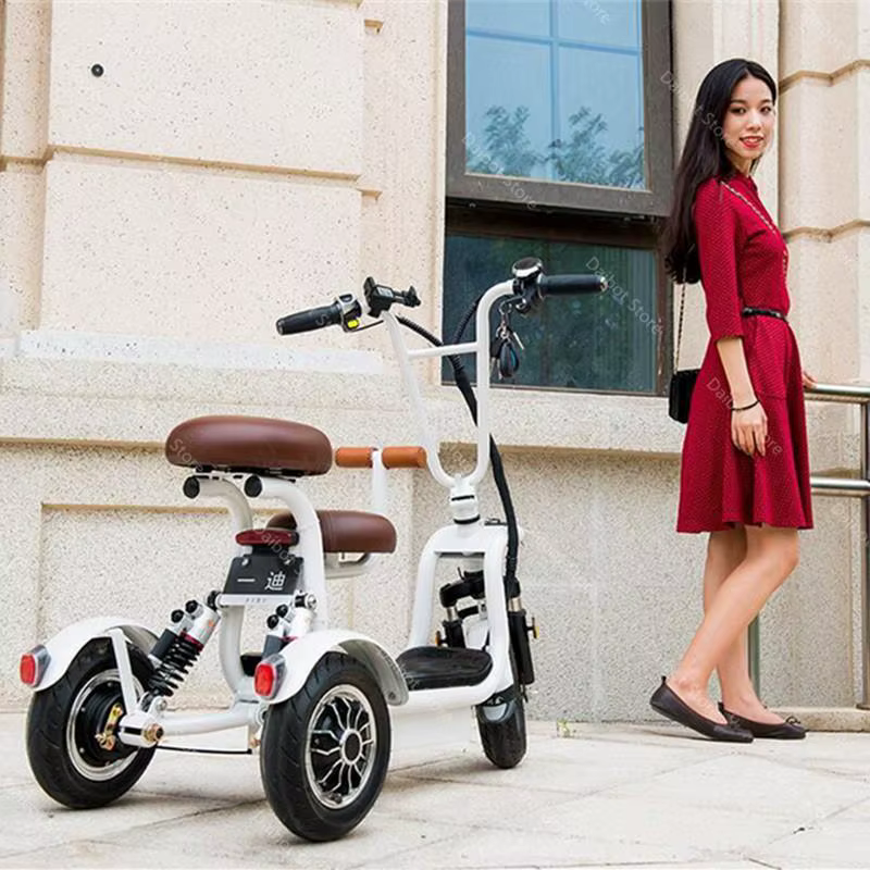 Trottinette électrique à trois roues pour adultes