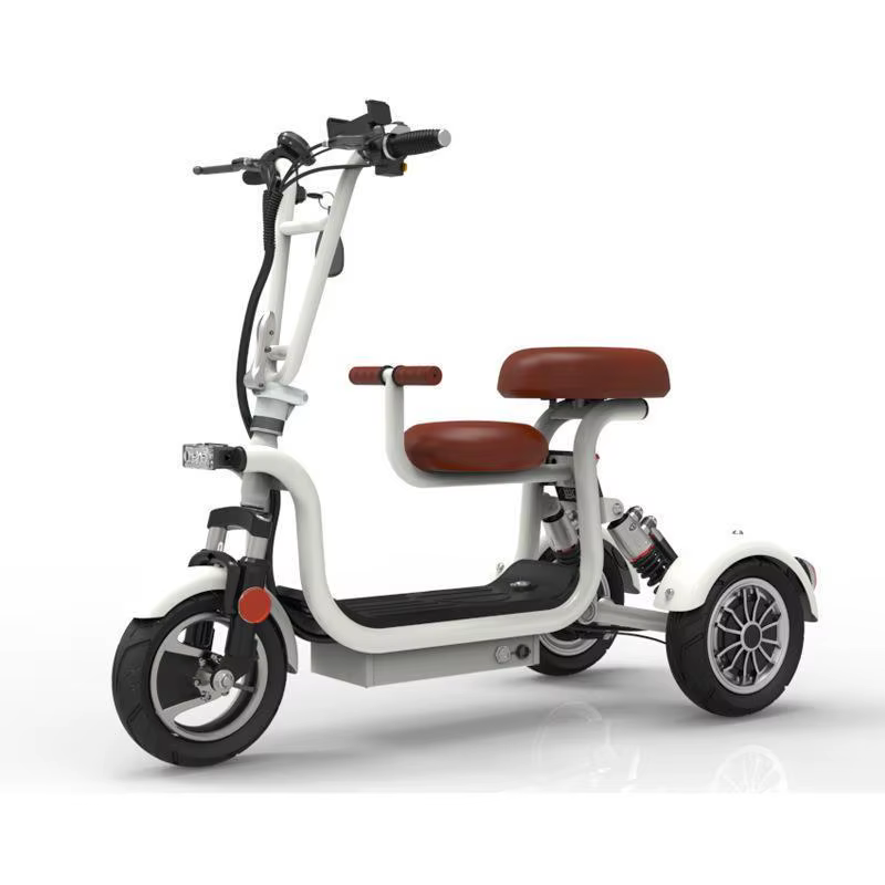 Trottinette électrique à trois roues pour adultes