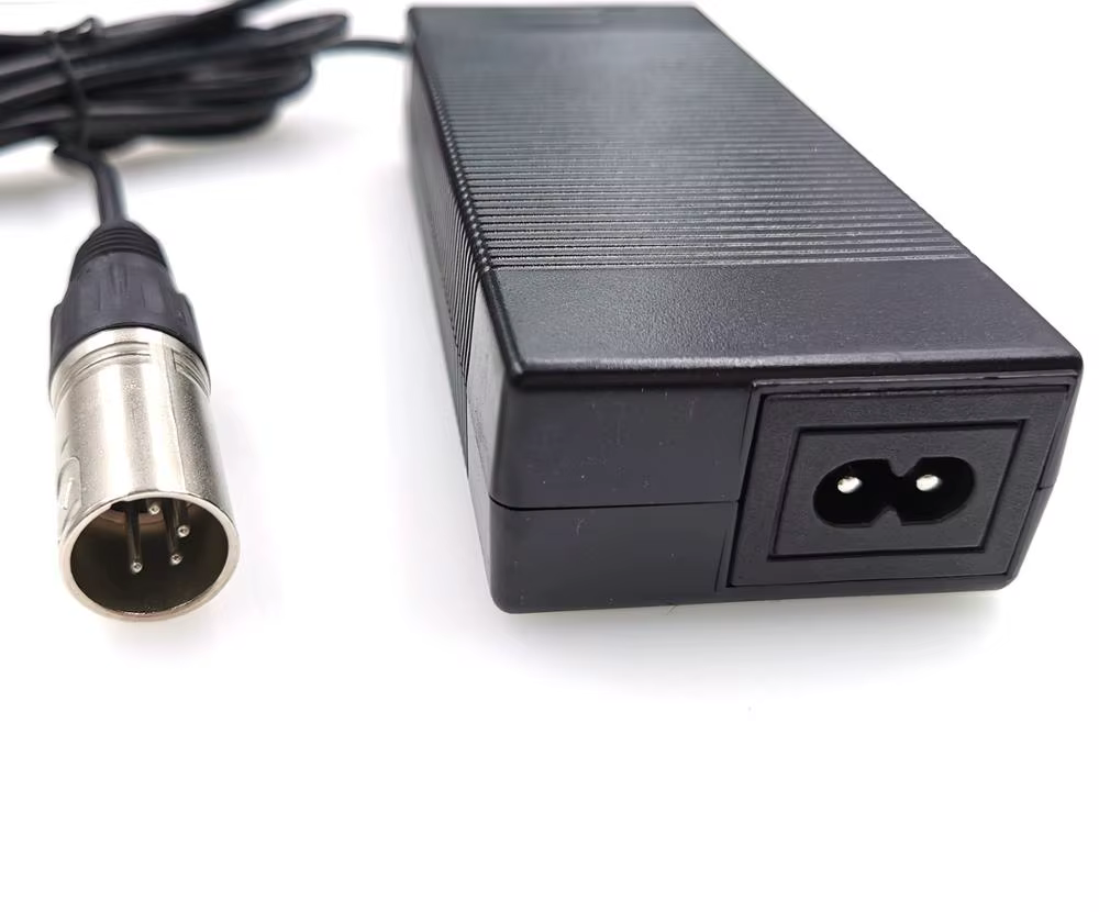 Chargeur de batterie au lithium pour vélo électrique 42V 2A