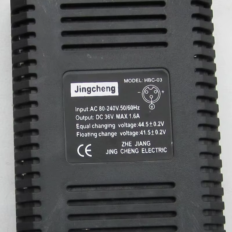 36V 1.6A chargeur alimentation électrique Scooter vélo