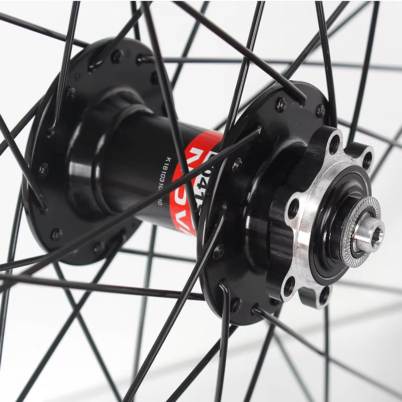 Jeu de roues de vélo de montagne Novatec 26 pouces D041/D042 4 roulements 7-11 vitesses 32H Frein à disque en alliage d'aluminium