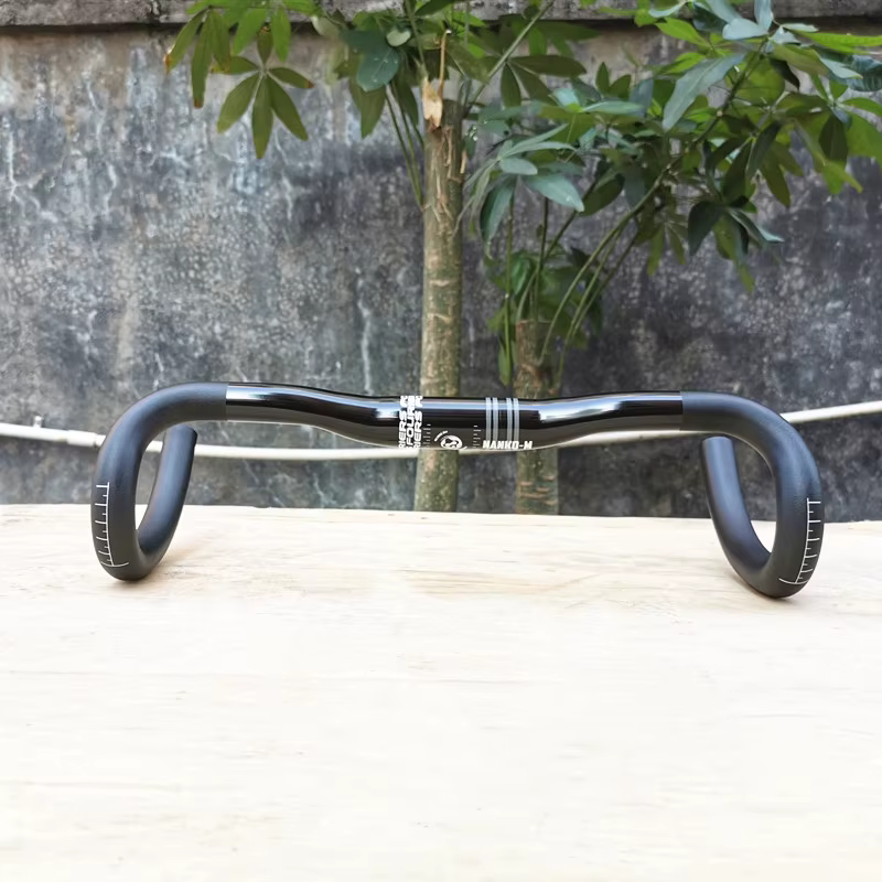 Guidon de vélo de route en aluminium