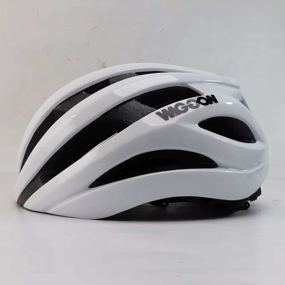 Casque de cyclisme Ventilation d'air casquettes de vélo ultralégères Protection de sécurité hommes femmes