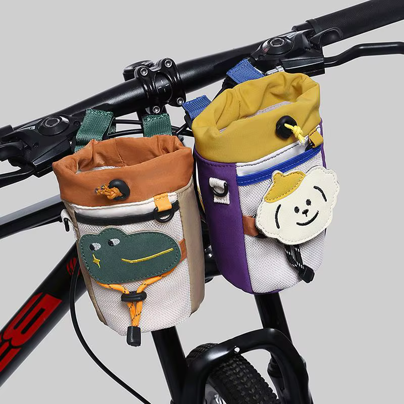 Panier avant de vélo mignon de style dessin animé