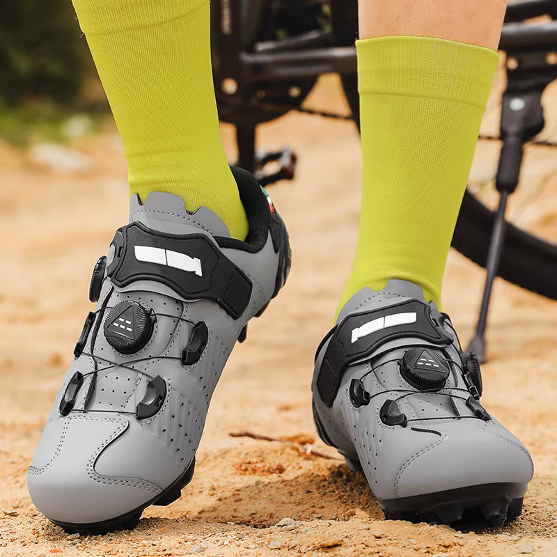 Chaussures de cyclisme pour vélo d'autoroute