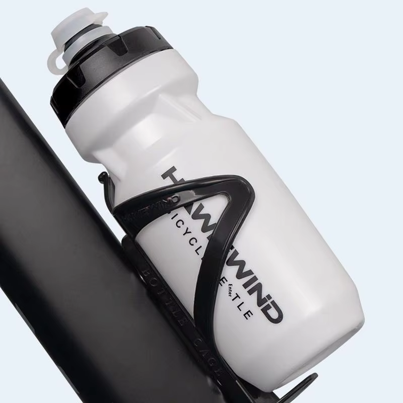 Nouvelle gourde de vélo de grande capacité 620ML pour le VTT