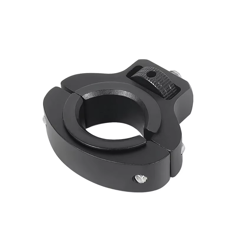 Clip de fixation pour guidon de moto et vélo