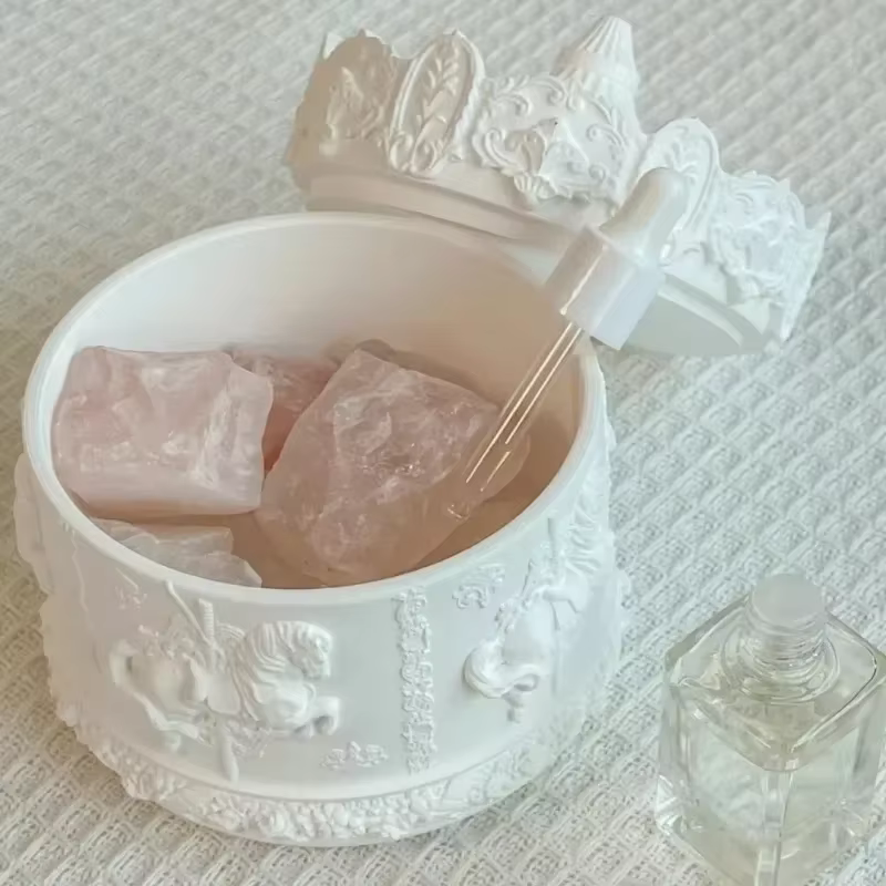 Nouveau modèle 2026 – Moule créatif en béton/plâtre – Lot de 2 moules en silicone pour boîte de rangement carrousel – Motif carrousel rotatif