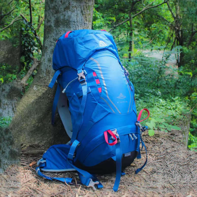 Sac à dos d'alpinisme ultraléger de grande capacité, sac de jour de camping de randonnée, sac de trekking Molle pour les sports d'escalade en plein air, 40 L