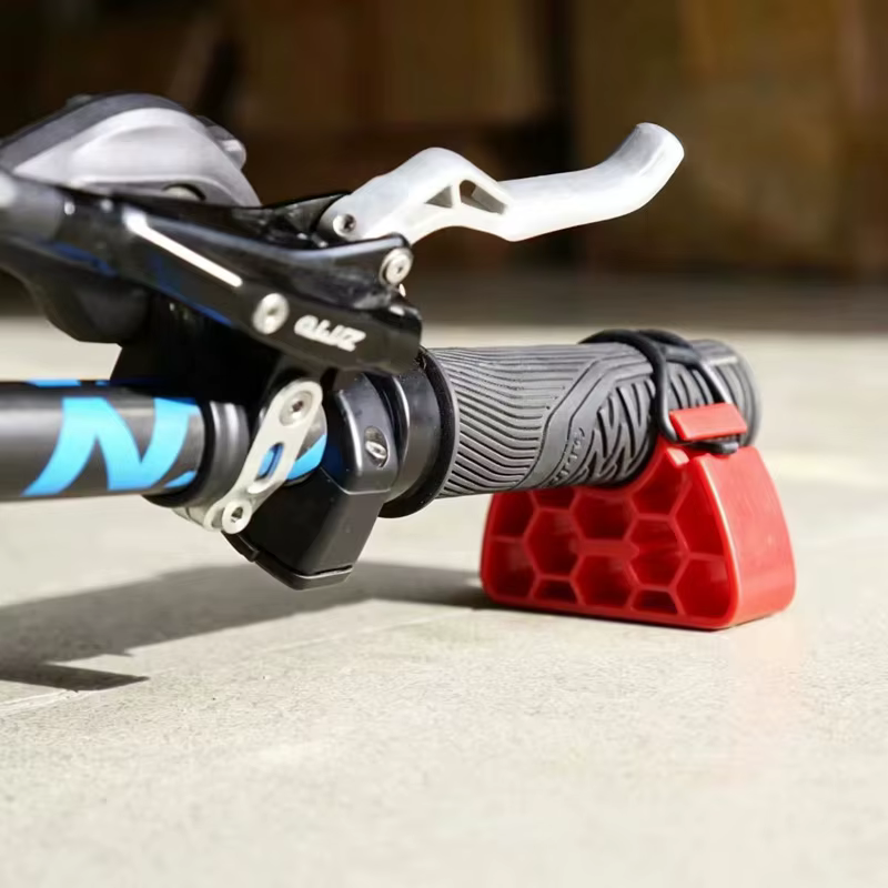 2 supports de guidon de vélo à clipser