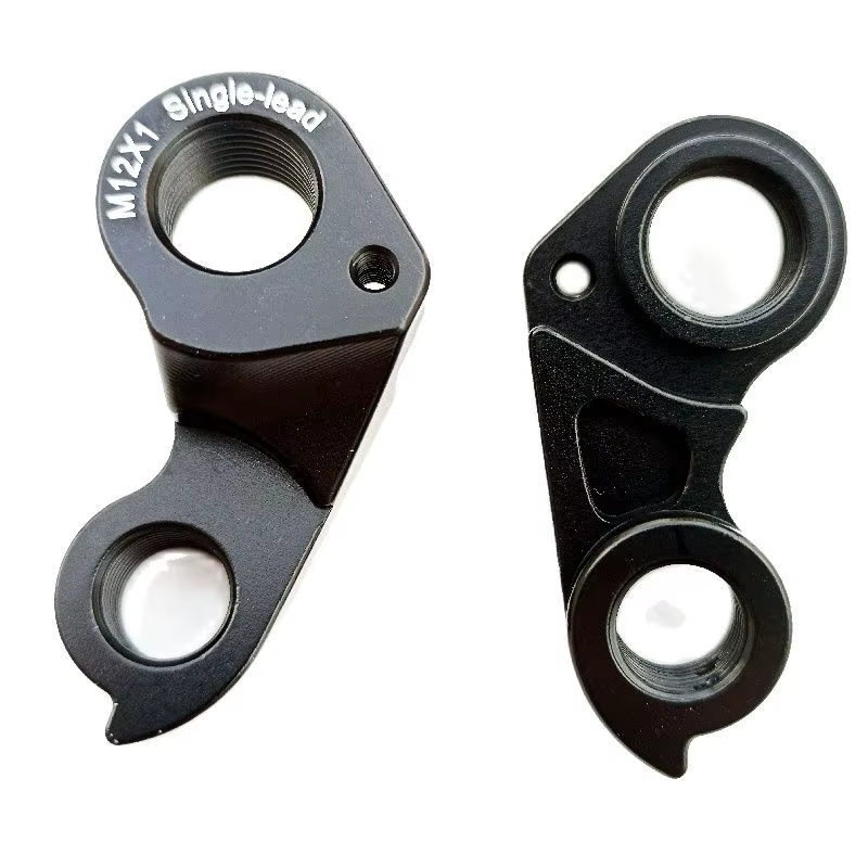 Patte de Dérailleur en Macétone pour Vélo