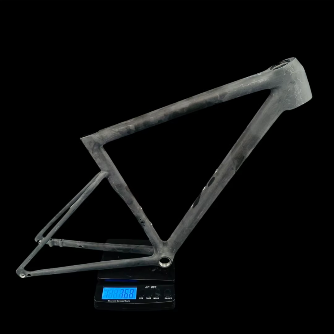 2025 nouveau 1:1 peinture cadre en carbone 700c