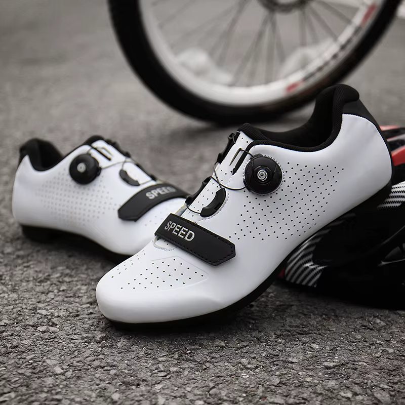 Nouvelles chaussures de cyclisme sur route de course respirant sans verrouillage baskets de vélo hommes professionnel