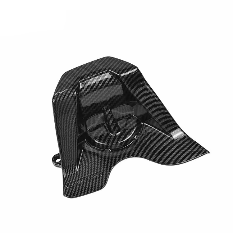 Couvercle de protection pour boîte de chaîne avant