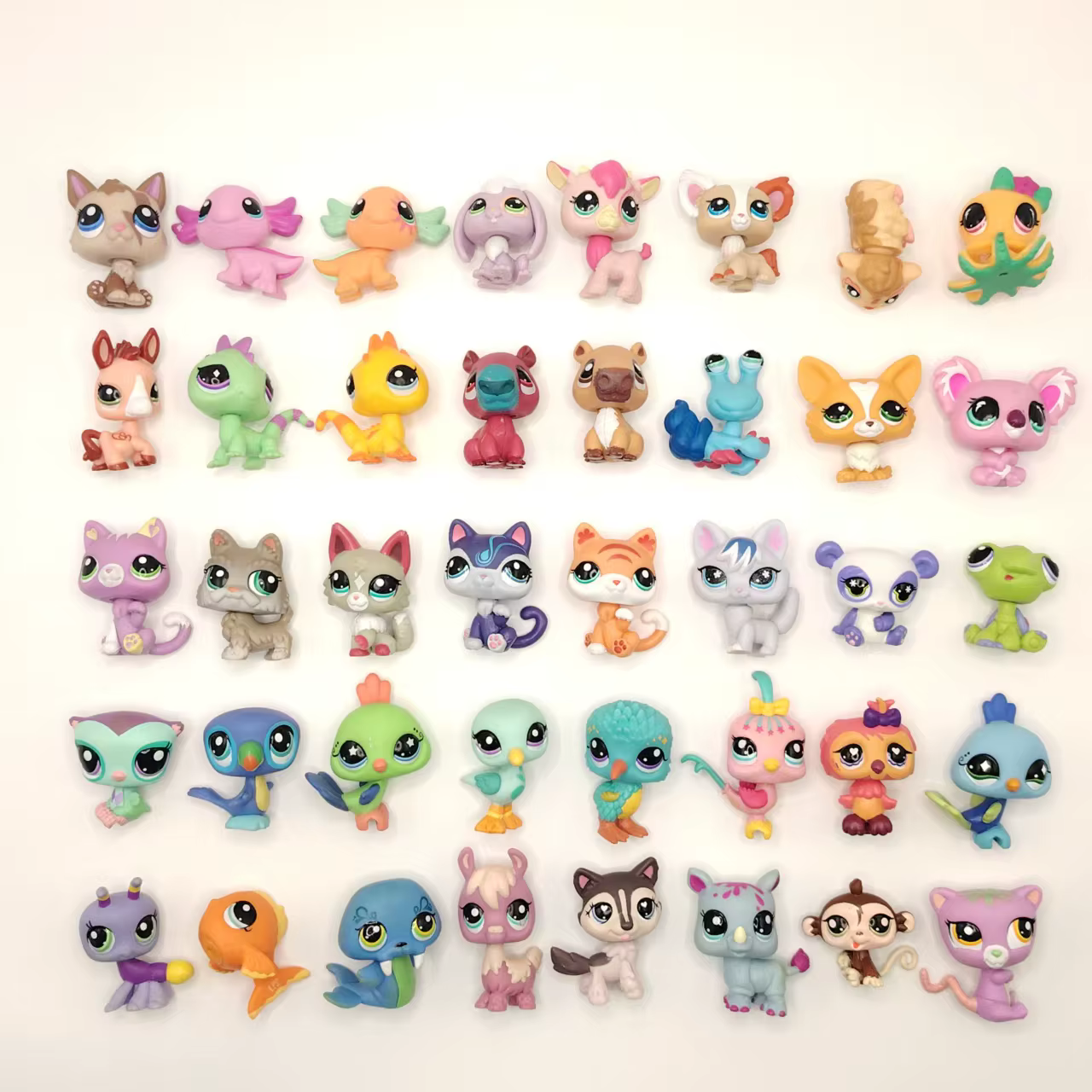 Accessoires originaux pour poupées Lps, possibilité de choisir des figurines de collection, jouets animaux mignons, cadeau d'anniversaire pour enfants