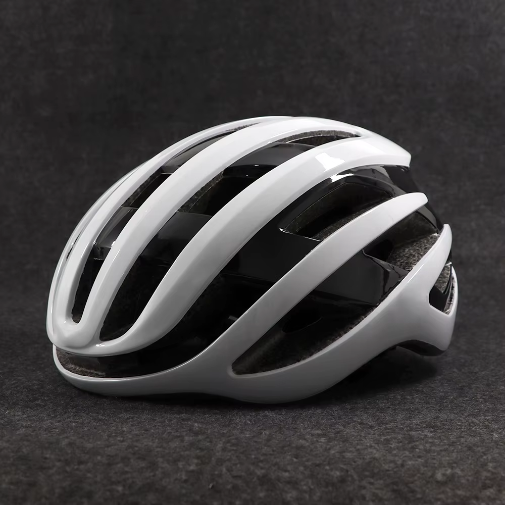 Casque de vélo ultraléger