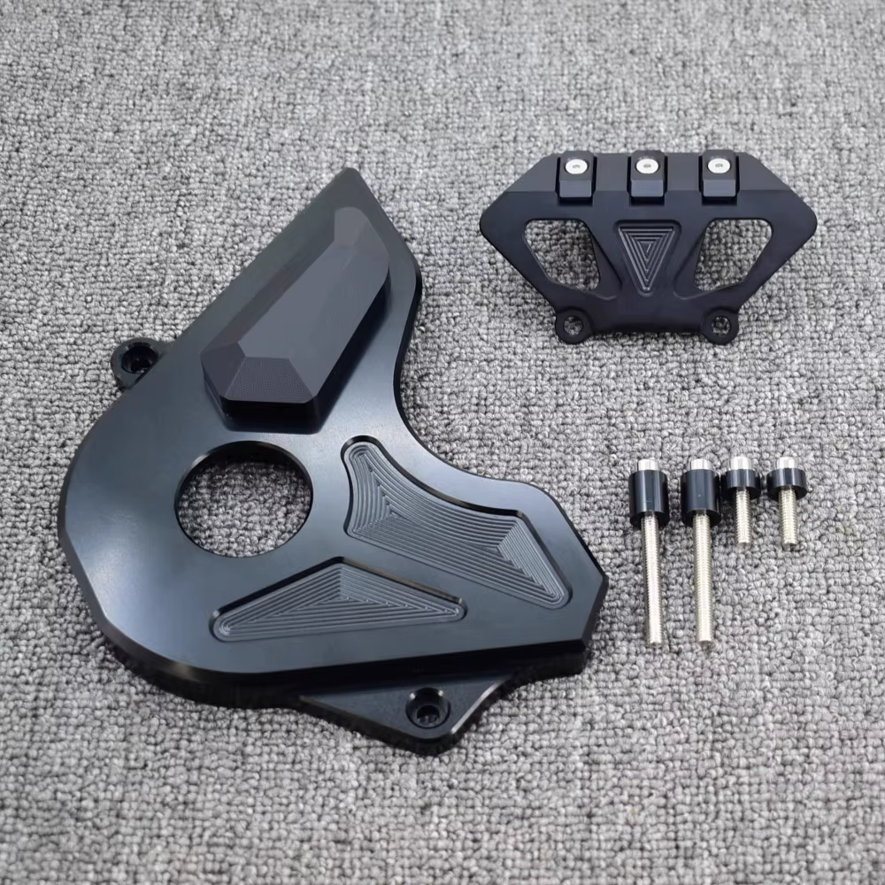 Couvercle de protection pour boîte de chaîne avant