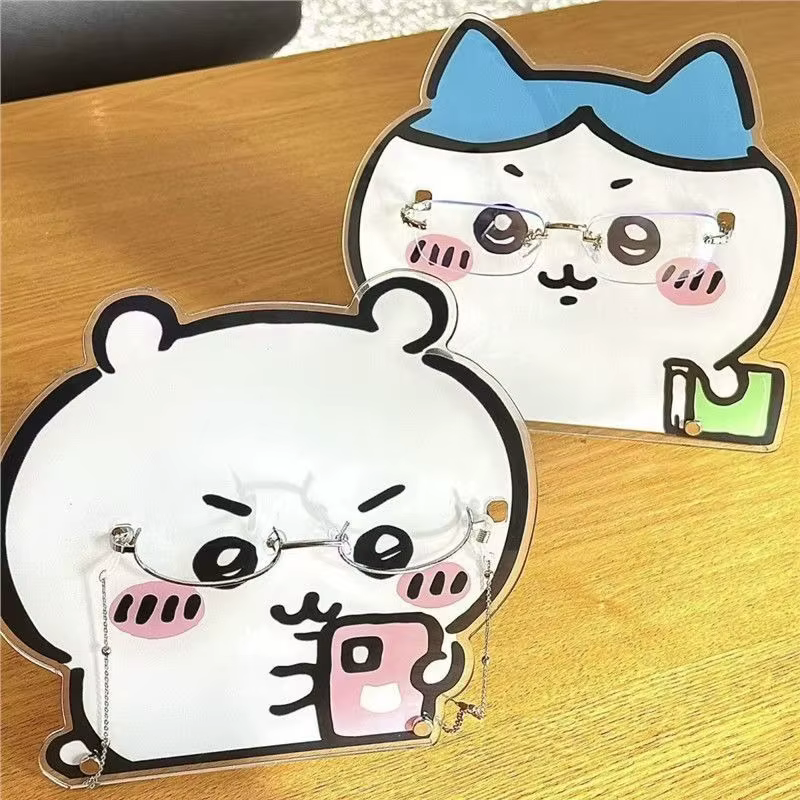 Support à lunettes Kawaii Chiikawa en matériau lisse, organisateur de bureau créatif et pratique, décoration pour la maison et le bureau, utilisation quotidienne exquise