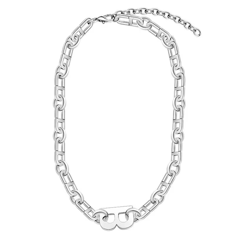 Collier de luxe avec lettre B de Style Ins, chaîne épaisse, clavicule, chaîne courte, unisexe, accessoire de bijoux personnalisé de la Chine continentale