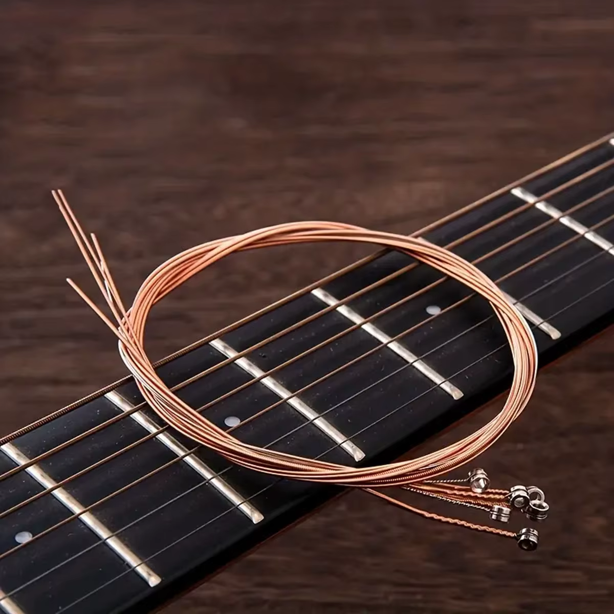 Améliorez votre musique avec 6 cordes de guitare acoustique de qualité supérieure – Ensemble en acier de haute qualité pour guitares acoustiques, accessoires essentiels!