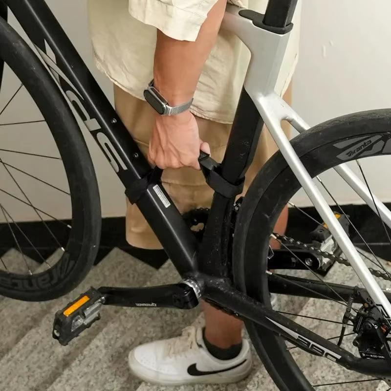 Sangle de transport de vélo réglable