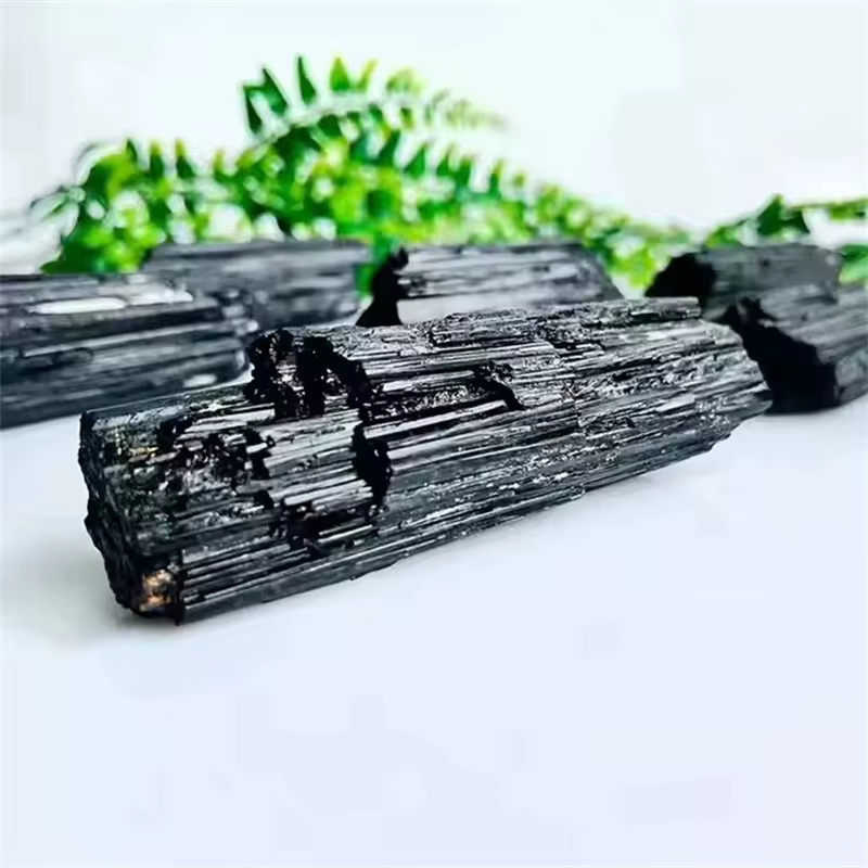 Tourmaline minérale de grande taille, pierre brute de Tourmaline noire brute naturelle pour la décoration, 1 pièce