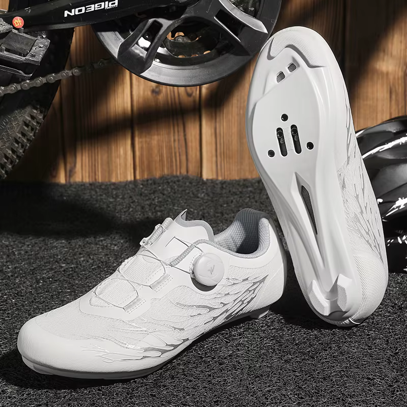 Chaussures de cyclisme sur route pour hommes, effet fluorescent, respirantes, à blocage automatique, antidérapantes, chaussures de vélo pour femmes, crampons Spd, baskets de course