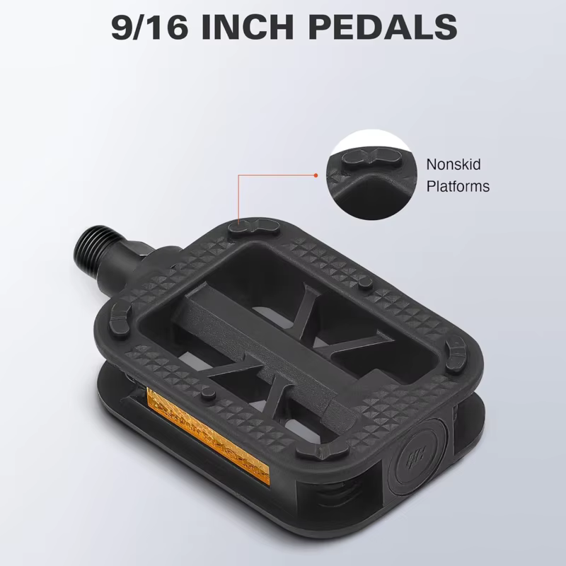 Une paire de pédales de vélo