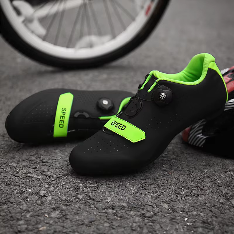 Nouvelles chaussures de cyclisme sur route de course respirant sans verrouillage baskets de vélo hommes professionnel