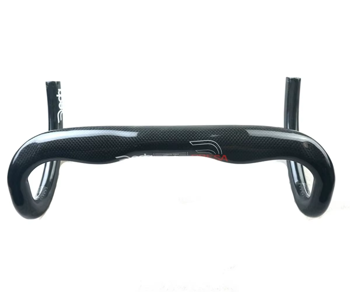 Guidon de vélo de route entièrement en carbone