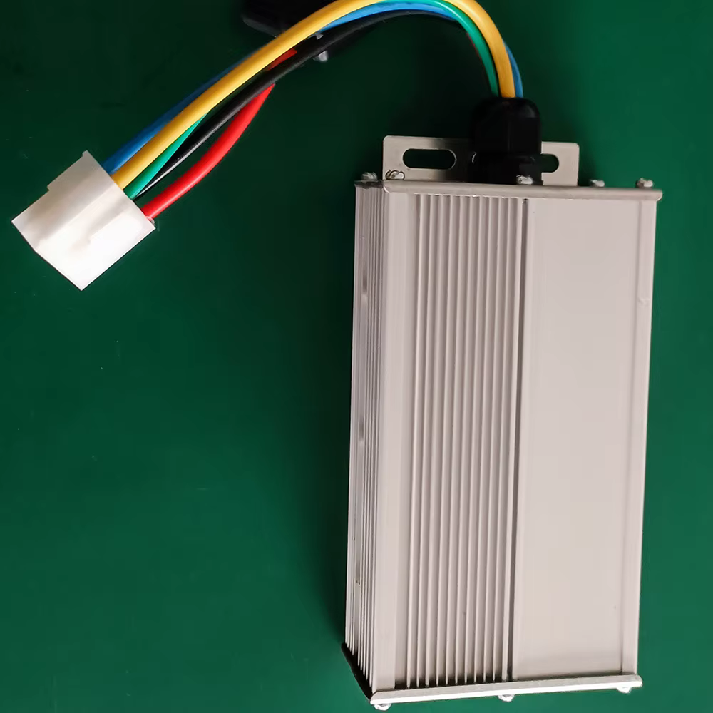 EBike DC 48V 60V 72V 84V 96V 120V à 12V 30A 400W convertisseurs électrique Buck convertisseur Module tension